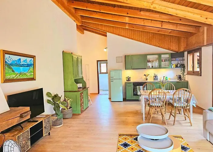 Sawasdee Jungfrau Apartment